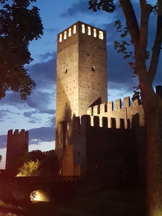 Ostello Citta' Murata مونتاغنانا المظهر الخارجي الصورة